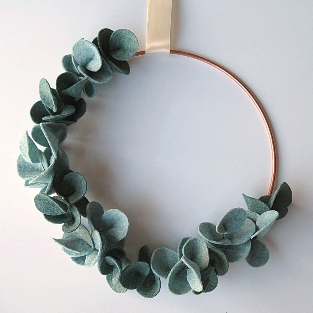 Eucalyptus Wreath -Modern Felt Wreath - The Tsubaki