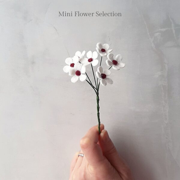 Mini Wax flower single stem
