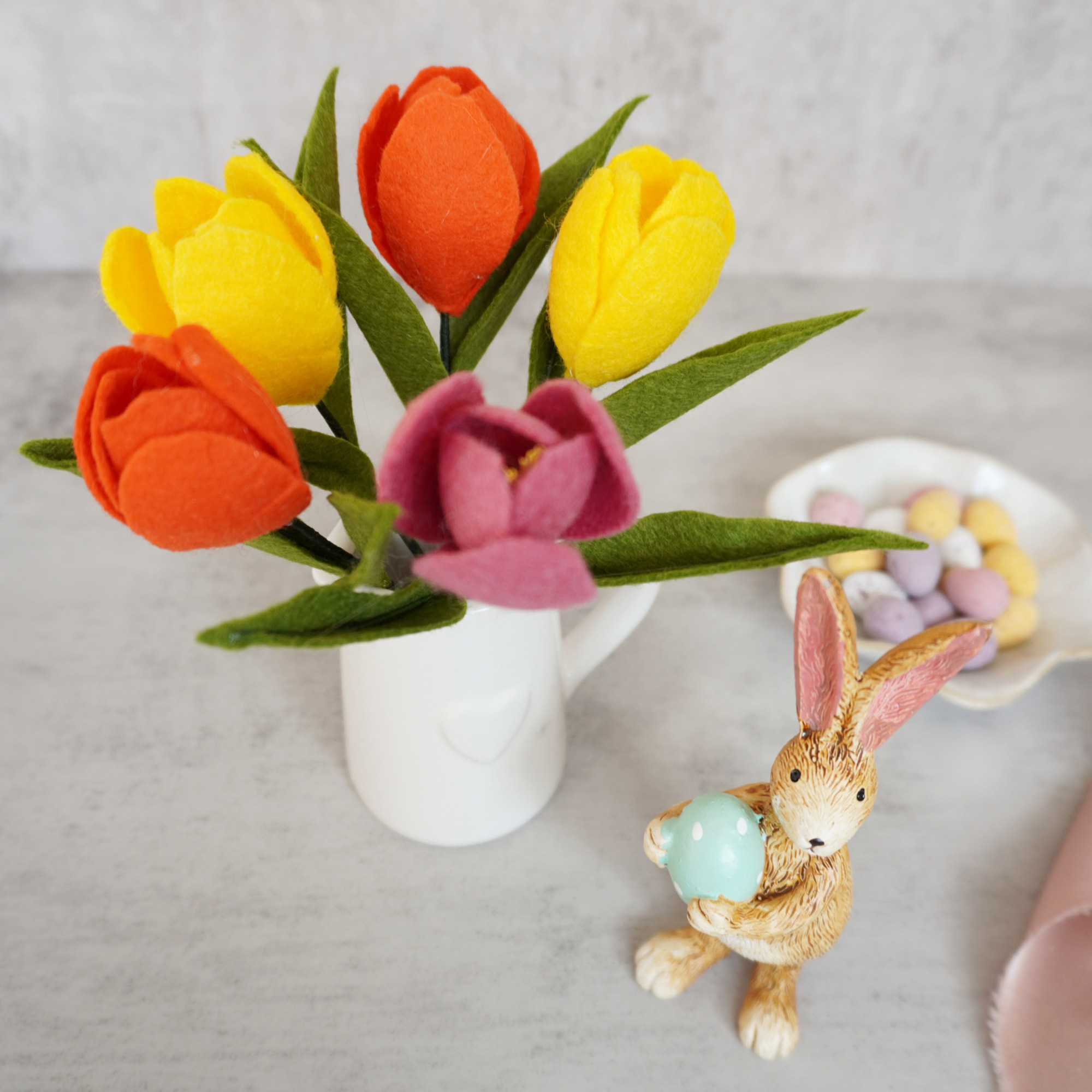 Easter Hamper felt flower Tulip bouquet with ceramic jar and a standing bunny - 4