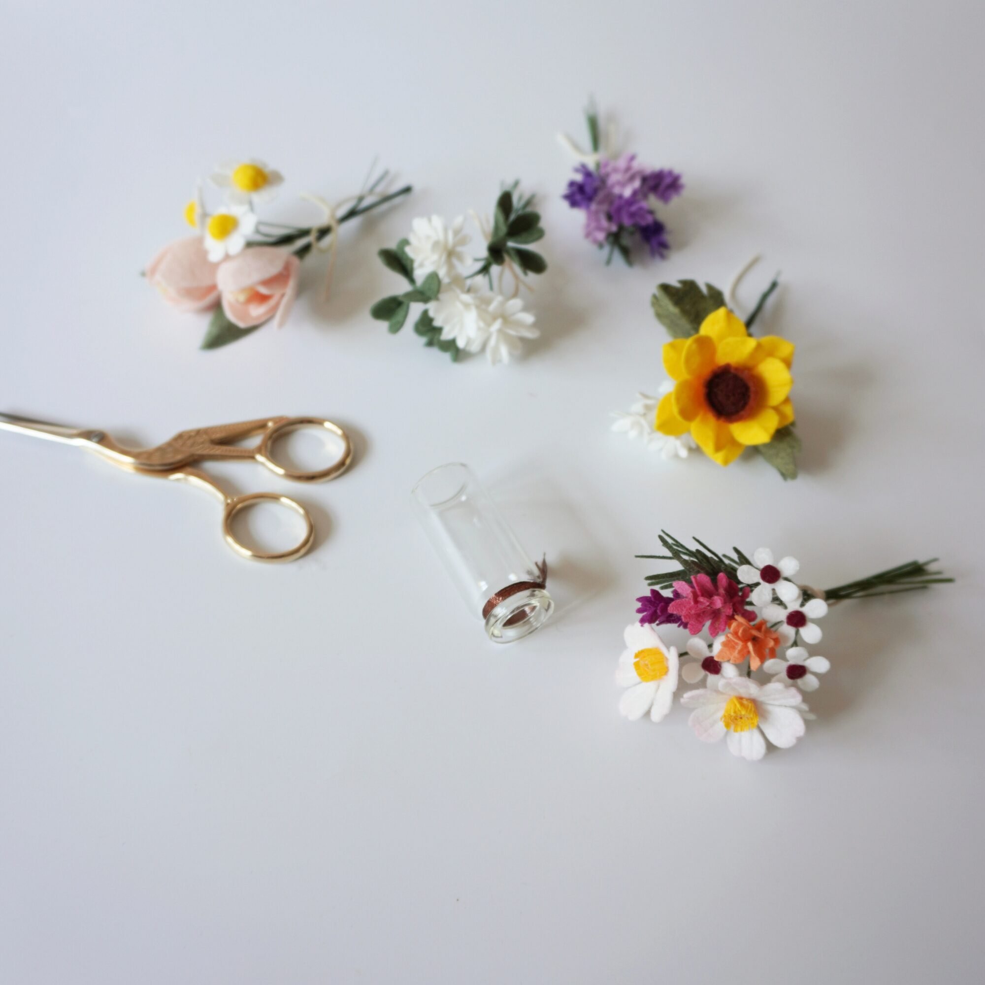 felt Super mini bouquet