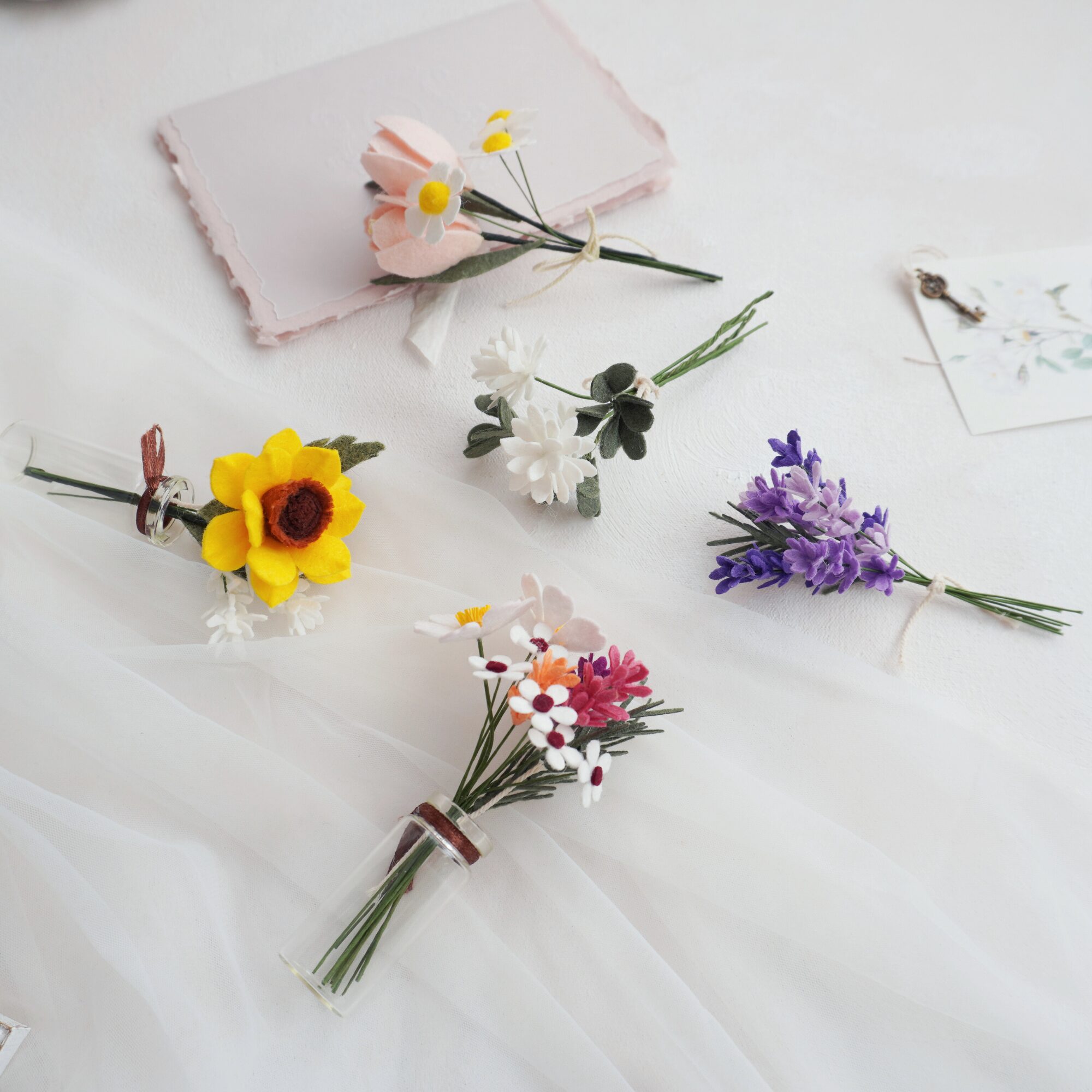 felt Super mini bouquet collection 2 image 1 felt Super mini bouquet collection 2 image 1
