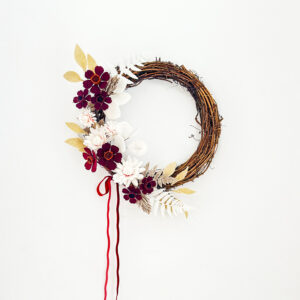 Felt Straw flowers, Chocolate cosmos Minimalist wreath