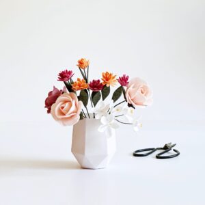 rosy-glow-garden-bouquet-in-pot