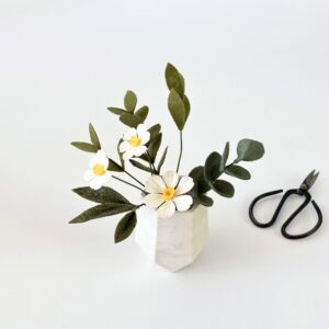 Felt Cosmos Bouquet in Pot | Mini Japandi Zen Decor | Handmade Floral Arrangement with Leaves